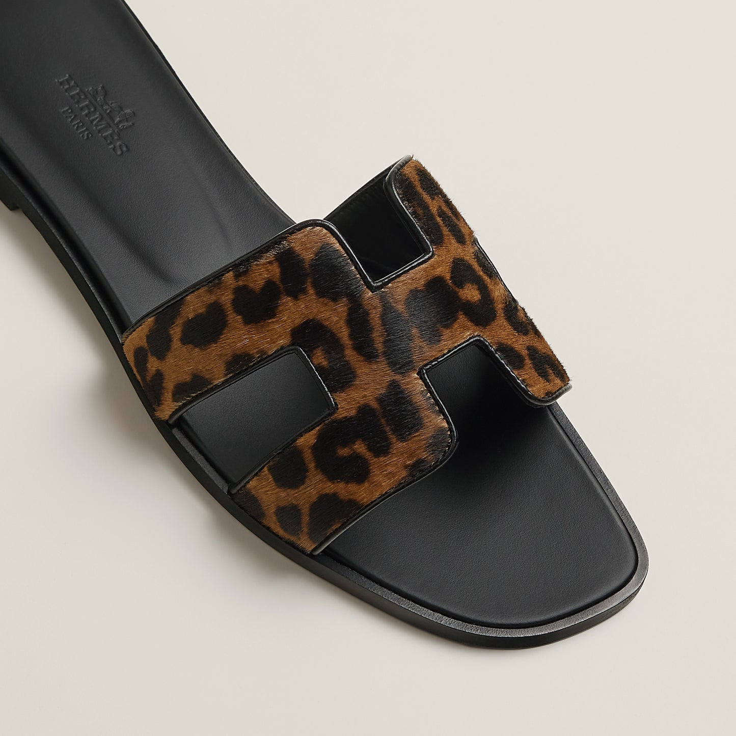 HERMES Oran sandal