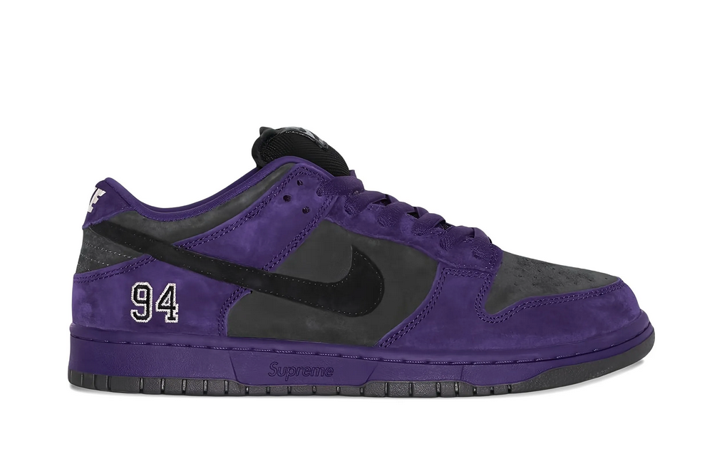 Nike SB Dunk Low Supreme