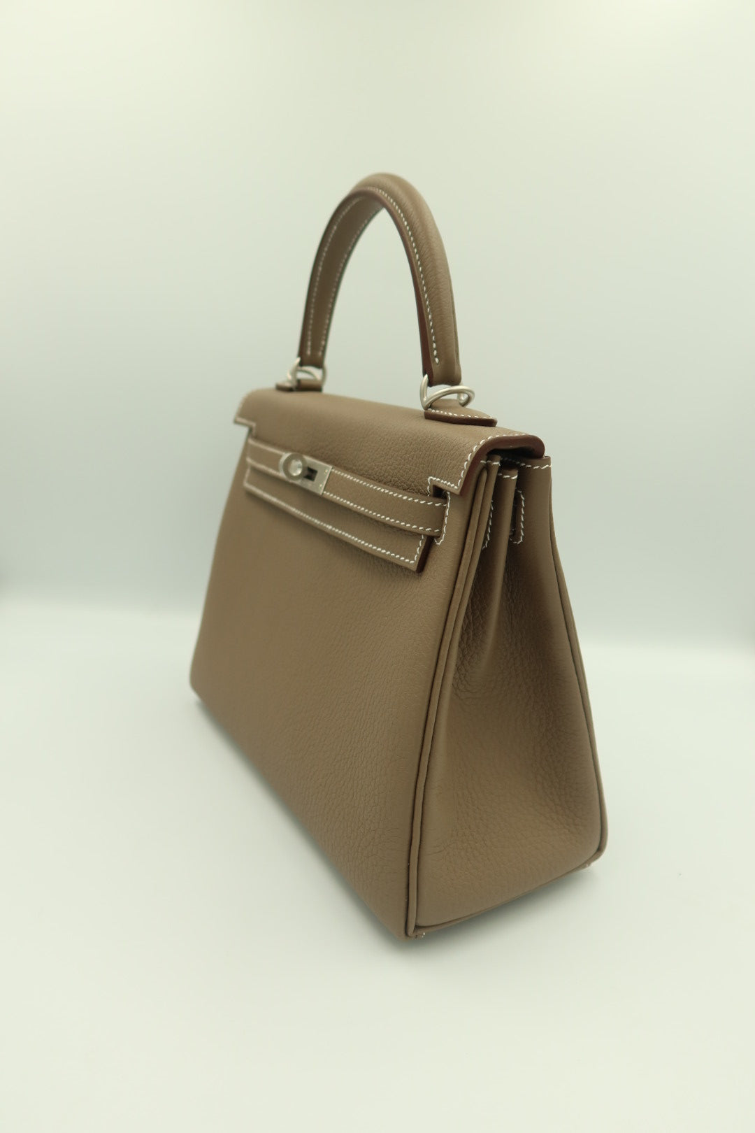 KELLY 25 RETOURNE IN ETOUPE TOGO LEATHER PHW HERMES