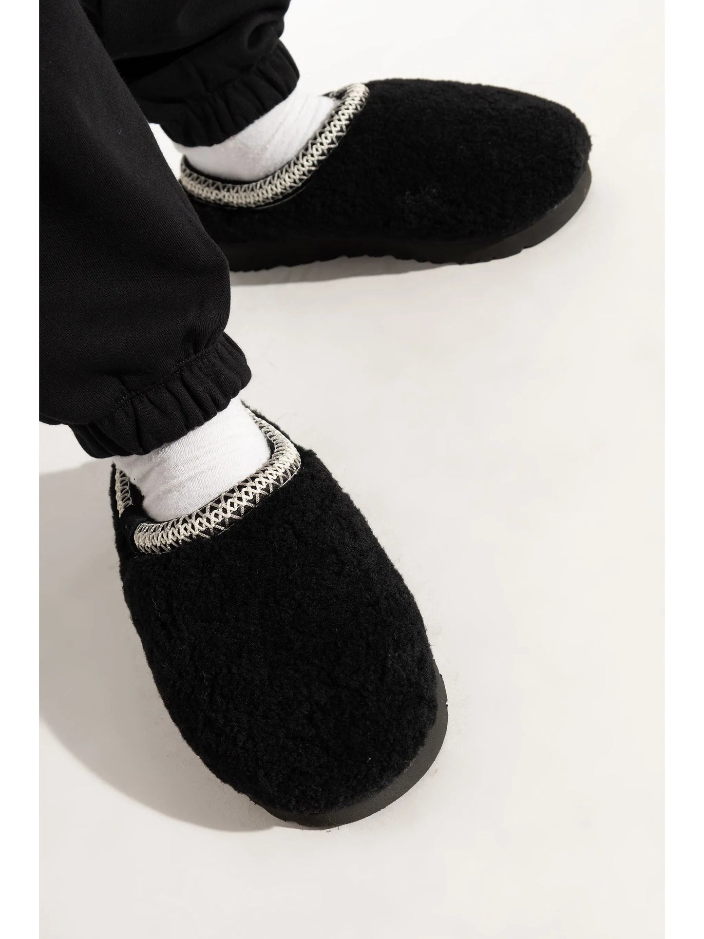 UGG
Tasman Slippers