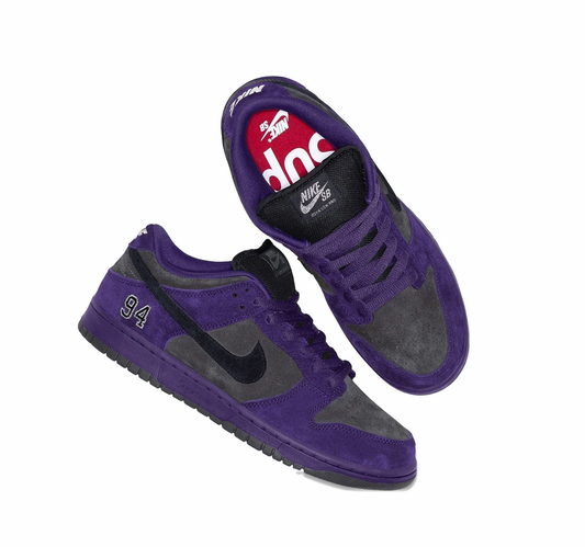 Nike SB Dunk Low Supreme