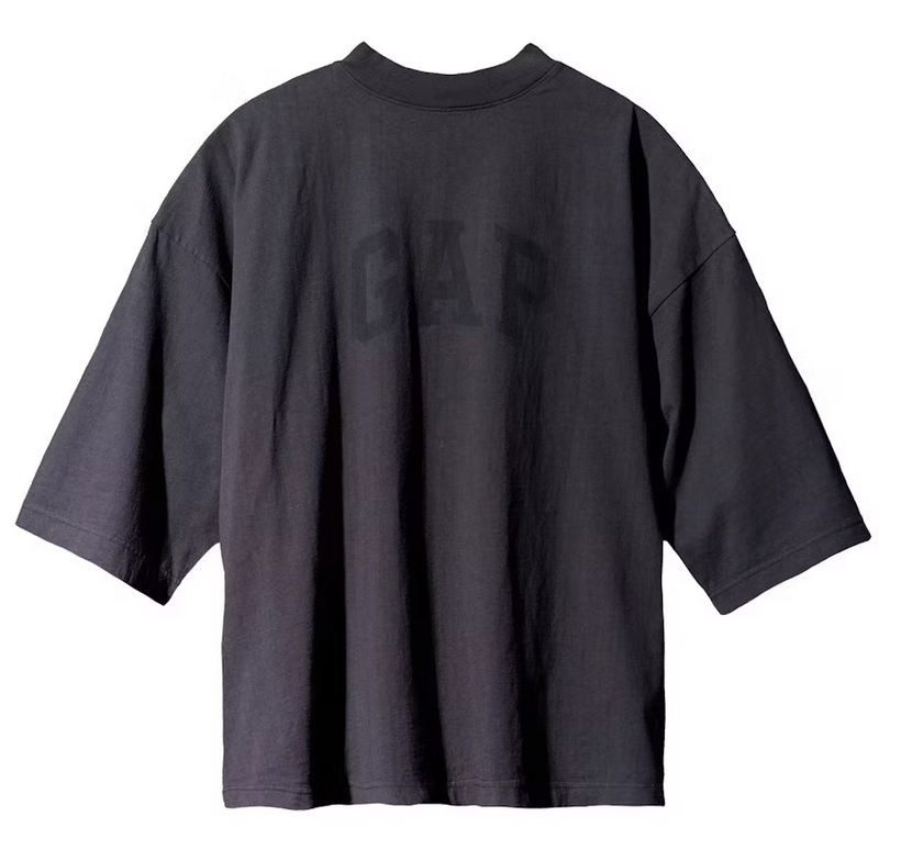 CAMISETA YEEZY GAP ENGINEERED BY BALENCIAGA DOVE 3/4 BLACK